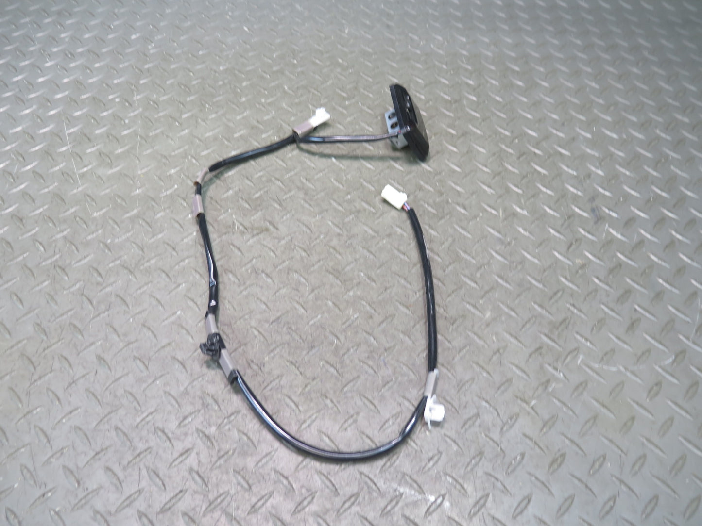 00-05 Toyota MR2 Spyder ZZW30L Interior Dome Light Lamp OEM