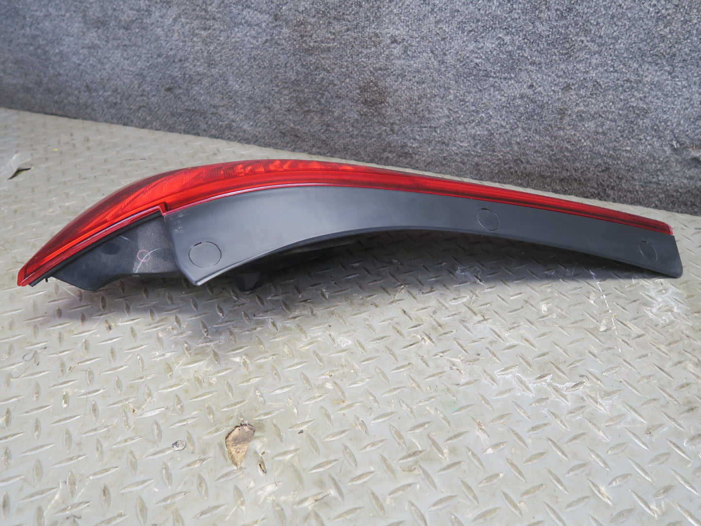 03-05 Nissan Z33 350Z Rear Left LED Tail Light Lamp OEM