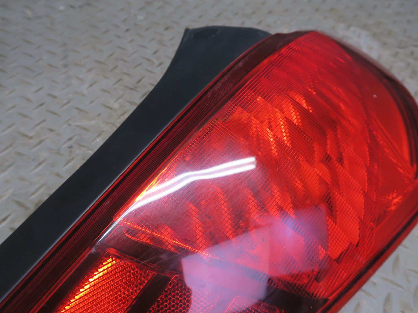 03-05 Nissan Z33 350Z Rear Left LED Tail Light Lamp OEM