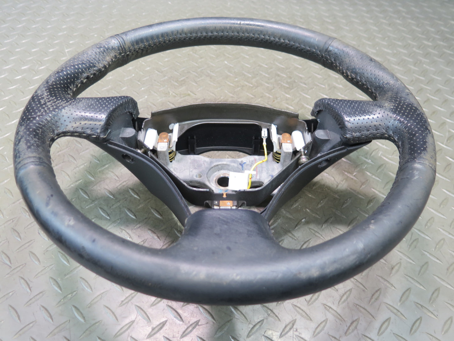 00-05 Toyota MR2 Spyder ZZW30L Leather Steering  Wheel
