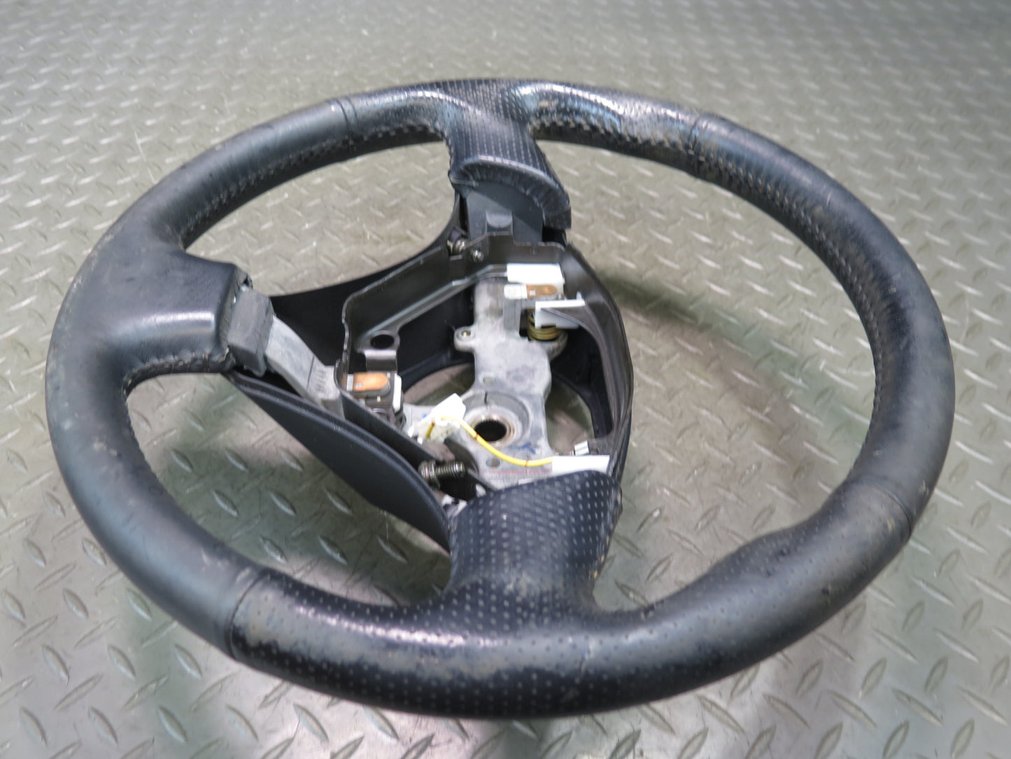 00-05 Toyota MR2 Spyder ZZW30L Leather Steering  Wheel