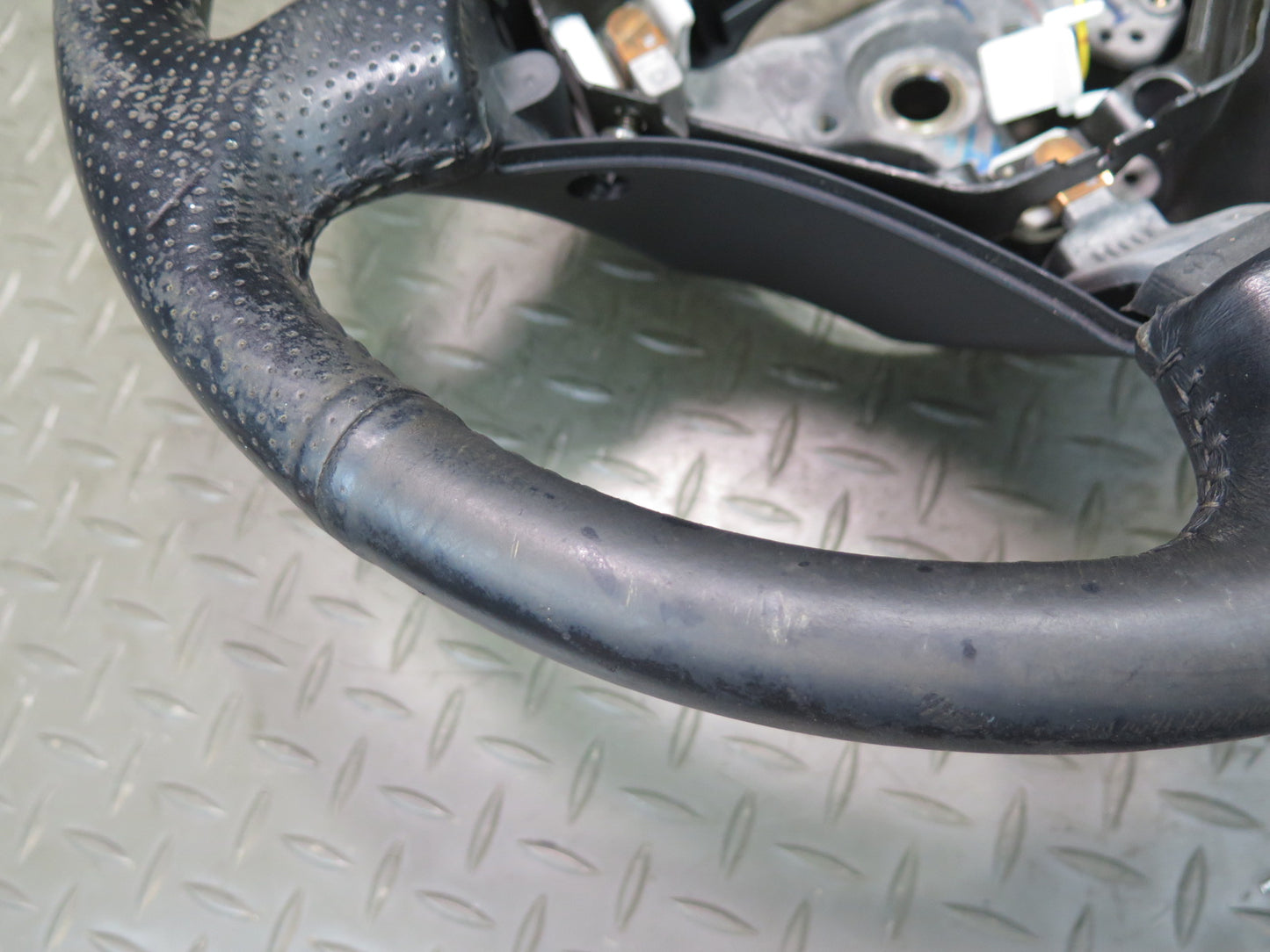 00-05 Toyota MR2 Spyder ZZW30L Leather Steering  Wheel