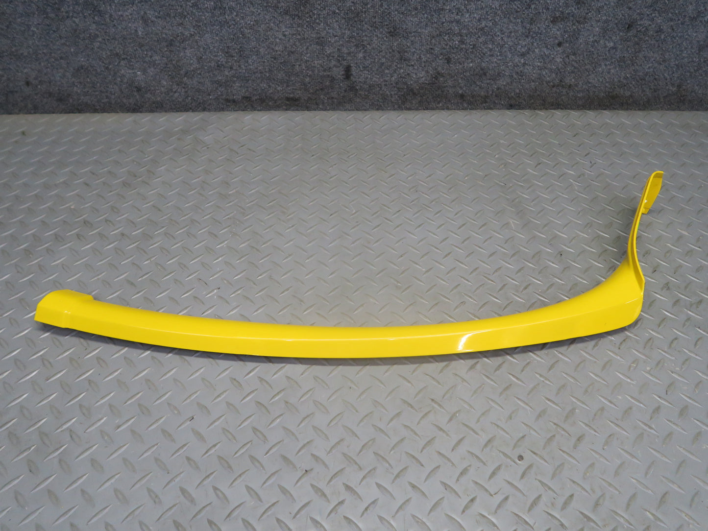 03-06 Chevrolet SSR Set of 2 Interior Windshield Dash Left Right Trim Yellow OEM