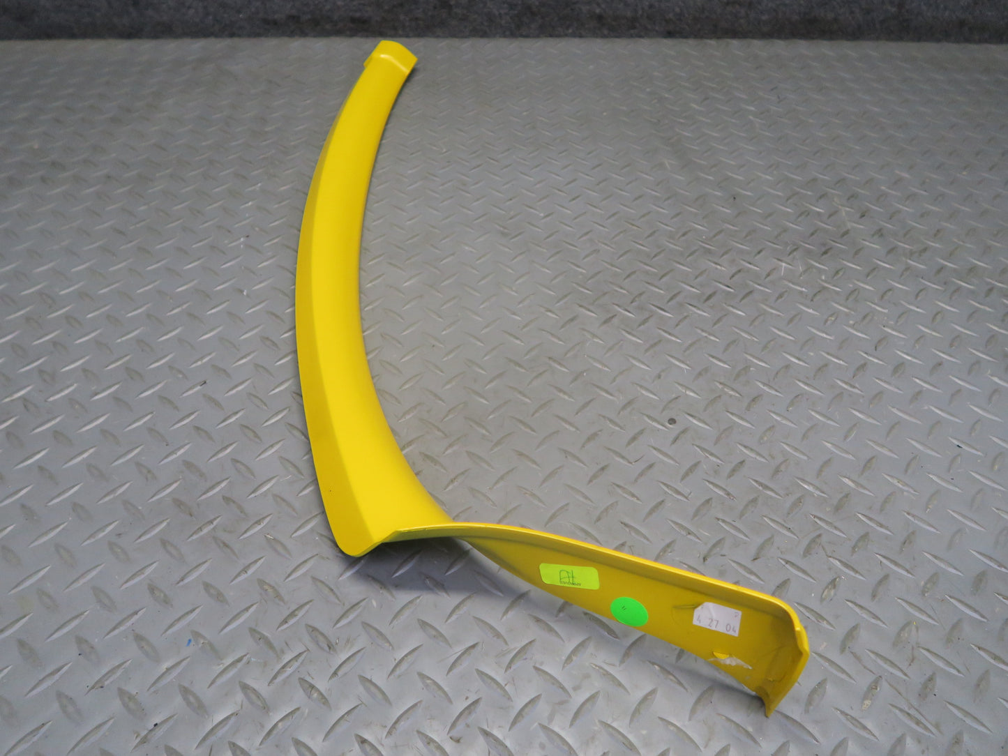 03-06 Chevrolet SSR Set of 2 Interior Windshield Dash Left Right Trim Yellow OEM