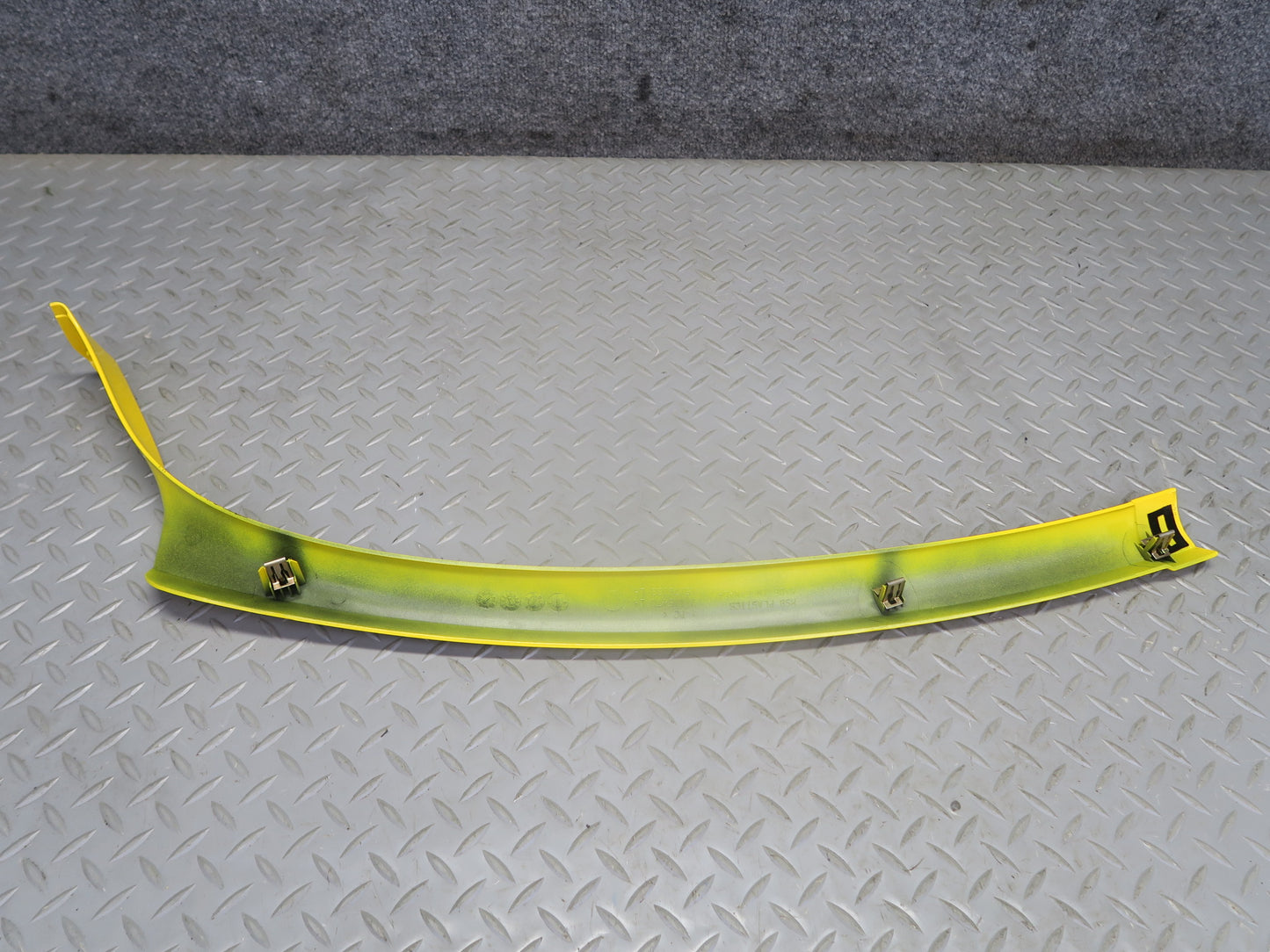 03-06 Chevrolet SSR Set of 2 Interior Windshield Dash Left Right Trim Yellow OEM
