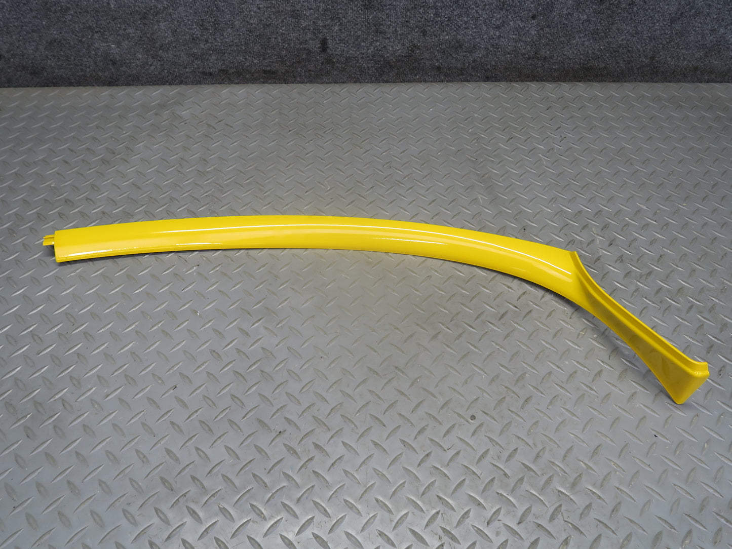 03-06 Chevrolet SSR Set of 2 Interior Windshield Dash Left Right Trim Yellow OEM