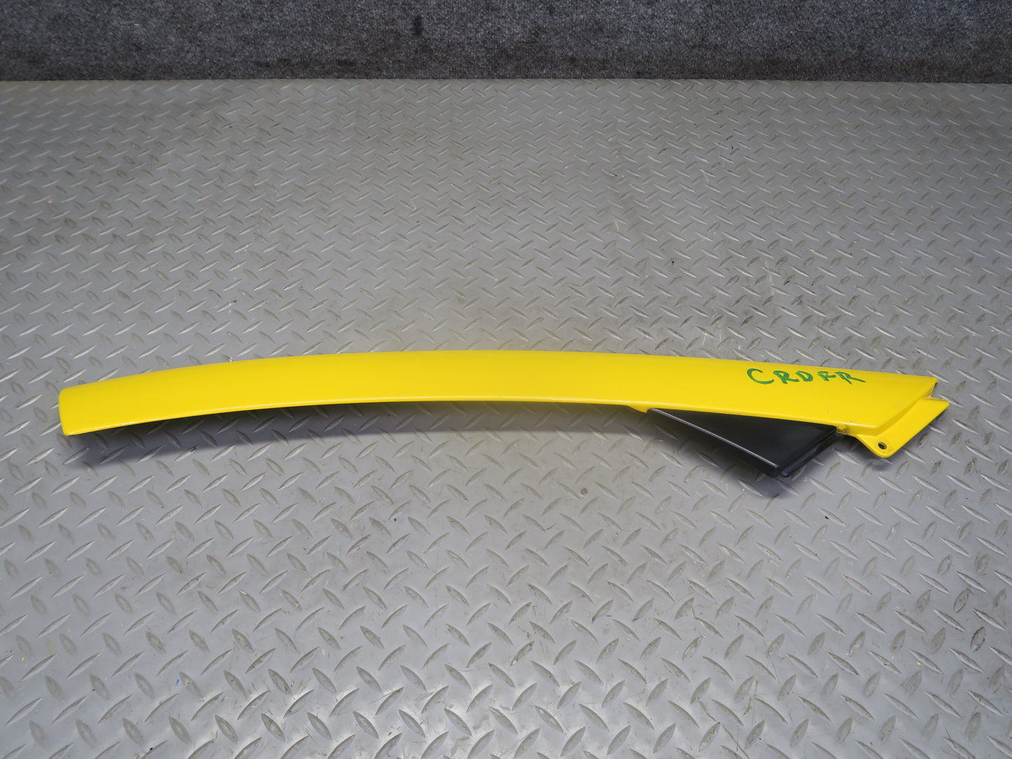 03-06 Chevrolet SSR Set of 2 Front Right Exterior A Pillar Molding Yellow OEM