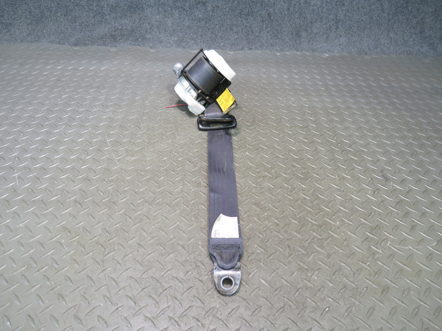 00-01 TOYOTA MR2 FRONT RIGHT & LEFT SIDE SEATBELT RETRACTOR SET OEM