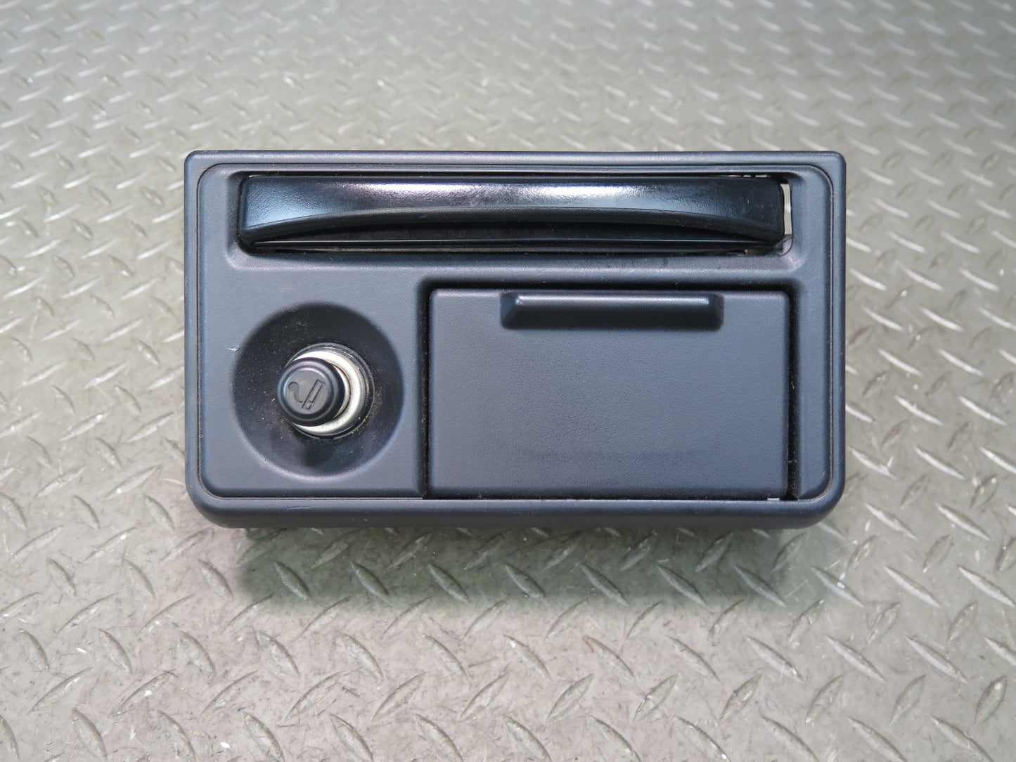 00-05 Toyota MR2 Spyder ZZW30L Front Dash Ash Tray w CUP Holder OEM
