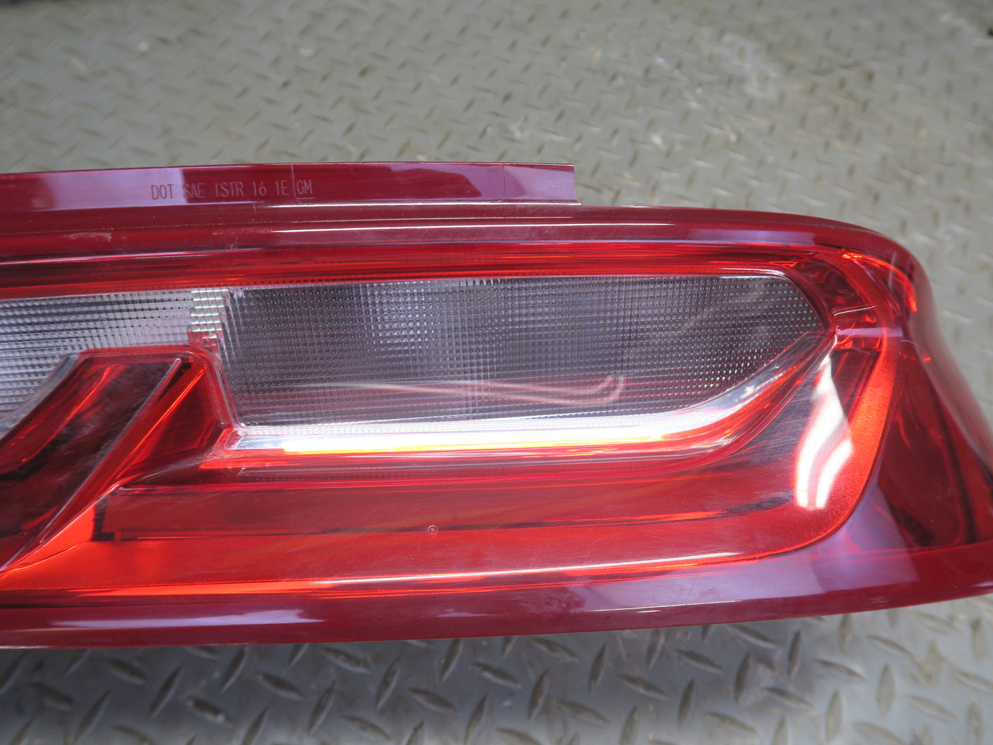16-18 Chevrolet Camaro Set of 2 Rear Left & Right LED Tail Light Lamp OEM
