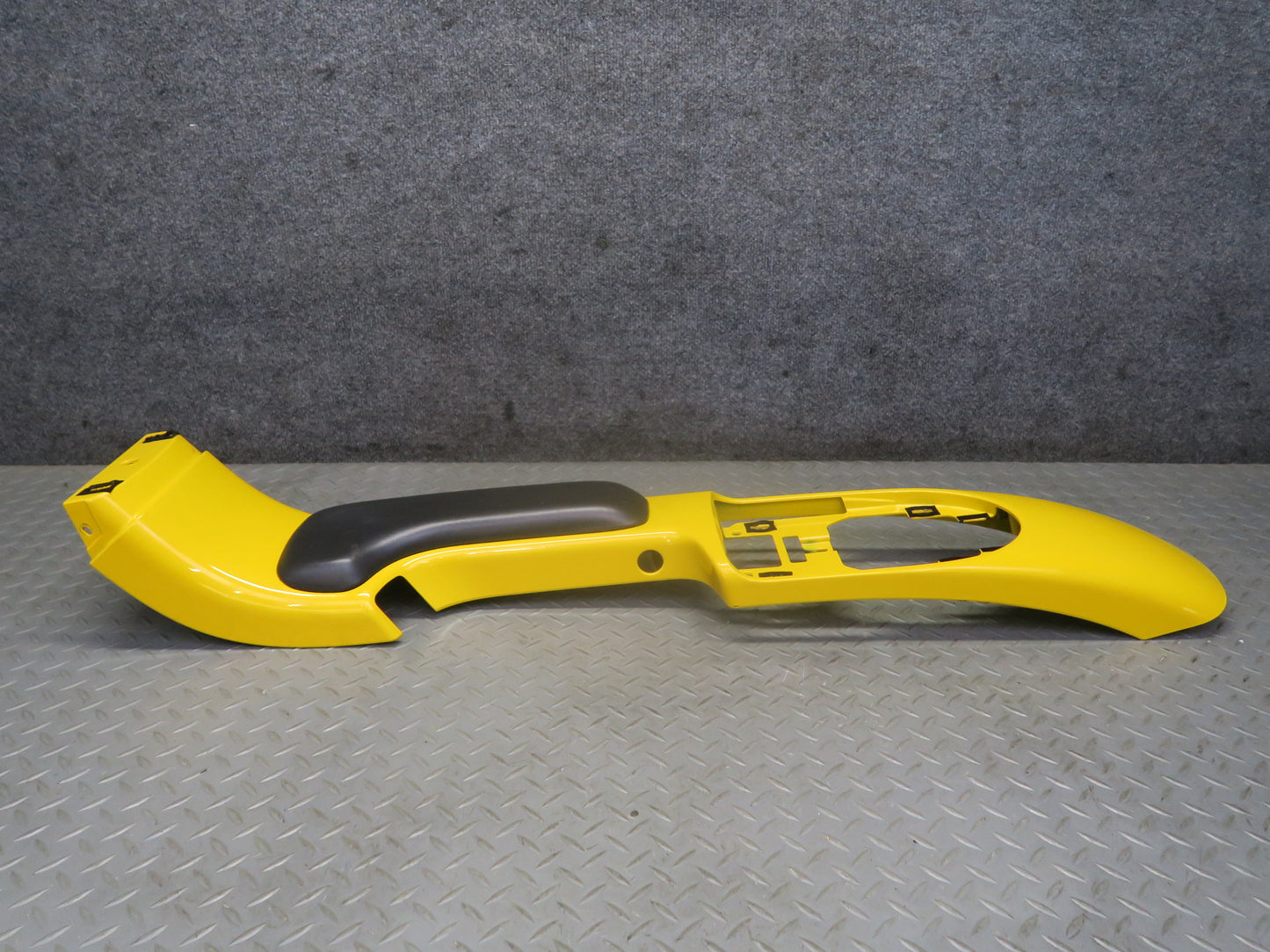 03-06 Chevrolet SSR A/T Center Console Trim Cover Panel Yellow w Armrest OEM