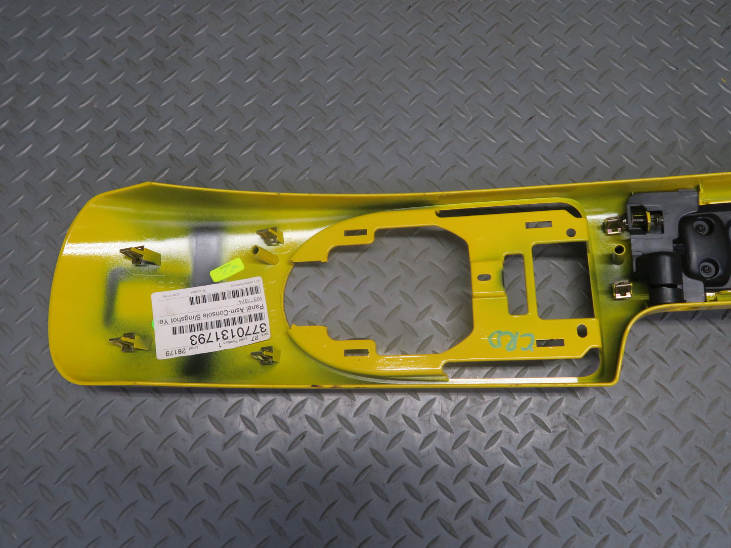 03-06 Chevrolet SSR A/T Center Console Trim Cover Panel Yellow w Armrest OEM