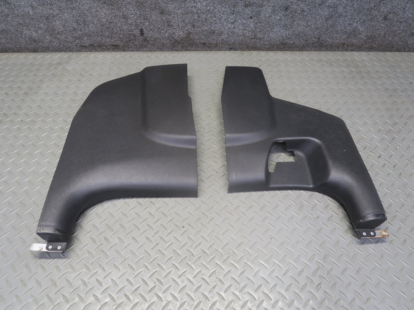 03-06 Chevrolet SSR Set of 2 Front Left & Right Kick Trim Panel OEM