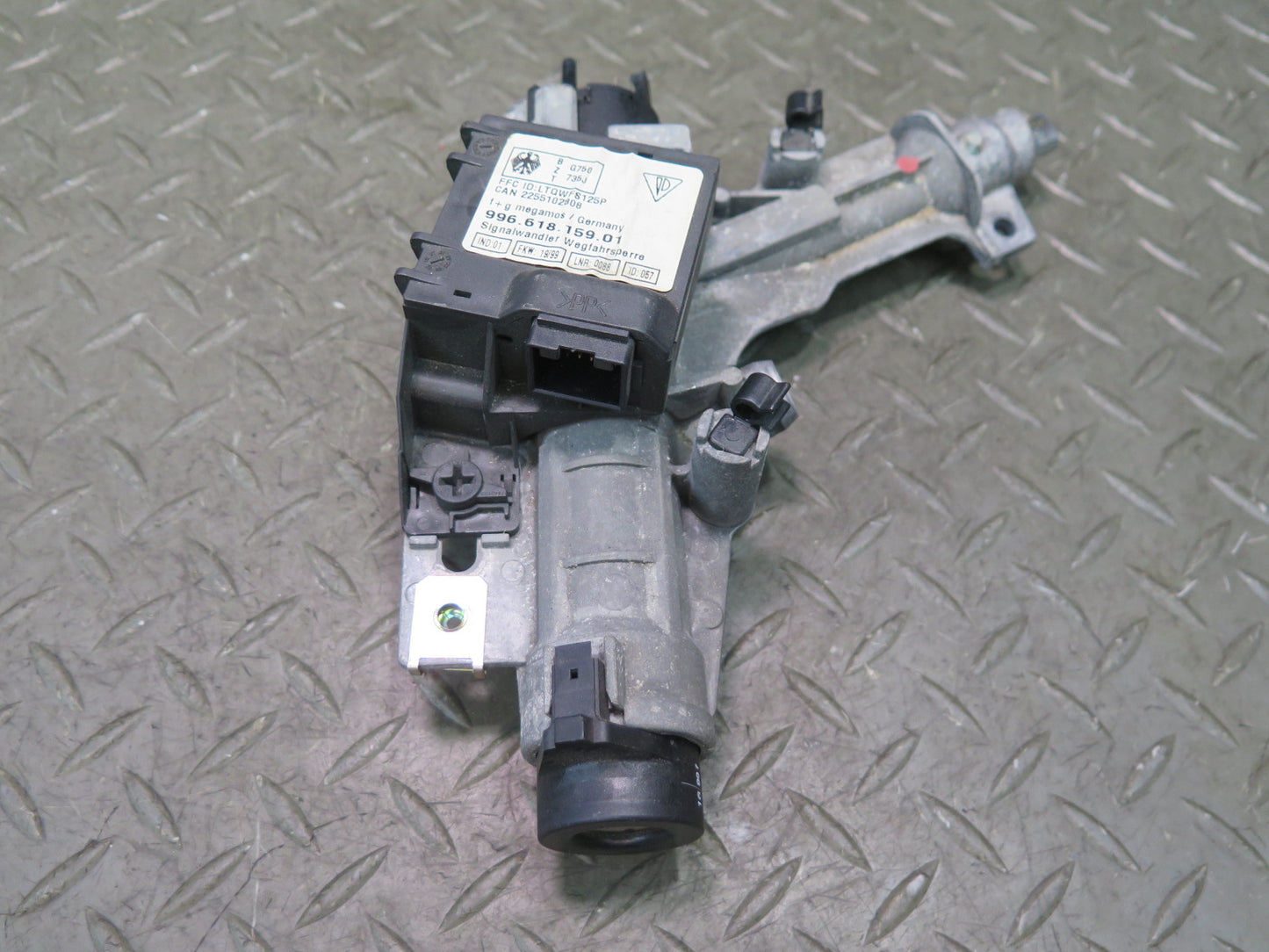1999 Porsche 911 996 3.4 RWD AT Engine ECU ECM Immo Ignition Lock Handle KEY Set