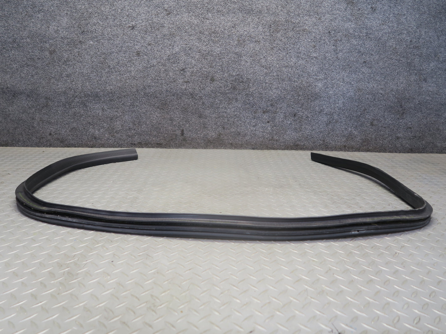 03-06 Chevrolet SSR Left Driver Door Weatherstrip Rubber Seal OEM