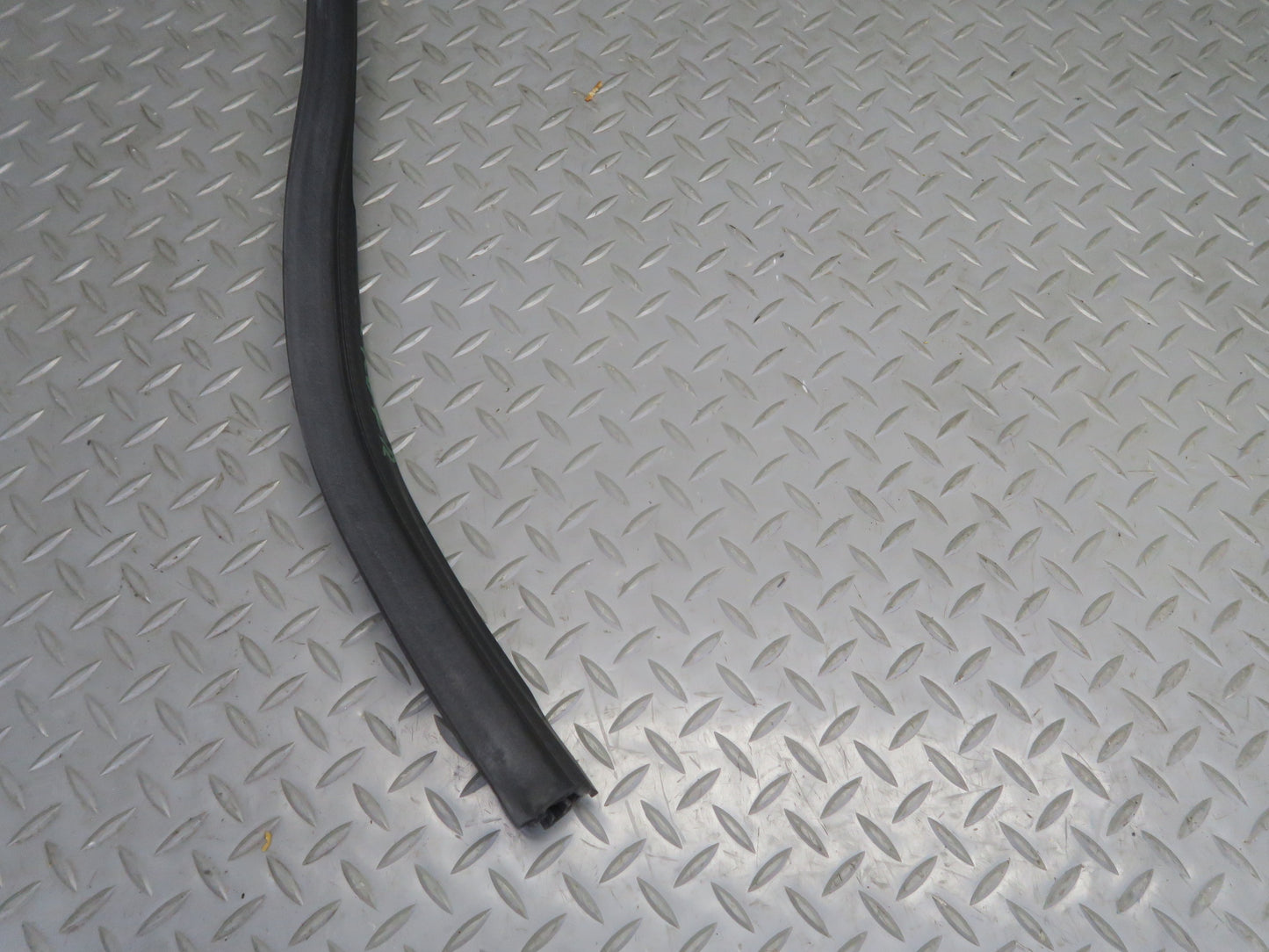 03-06 Chevrolet SSR Right Passenger Door Weatherstrip Rubber Seal OEM