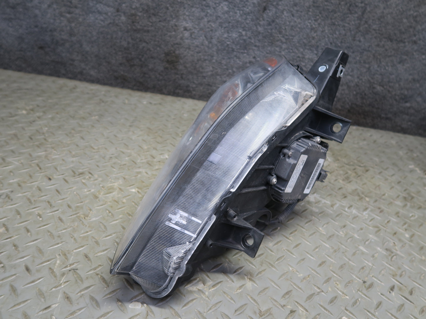 03-05 Nissan 350Z Z33 Front Left Xenon HID Headlight Lamp w Ballast OEM