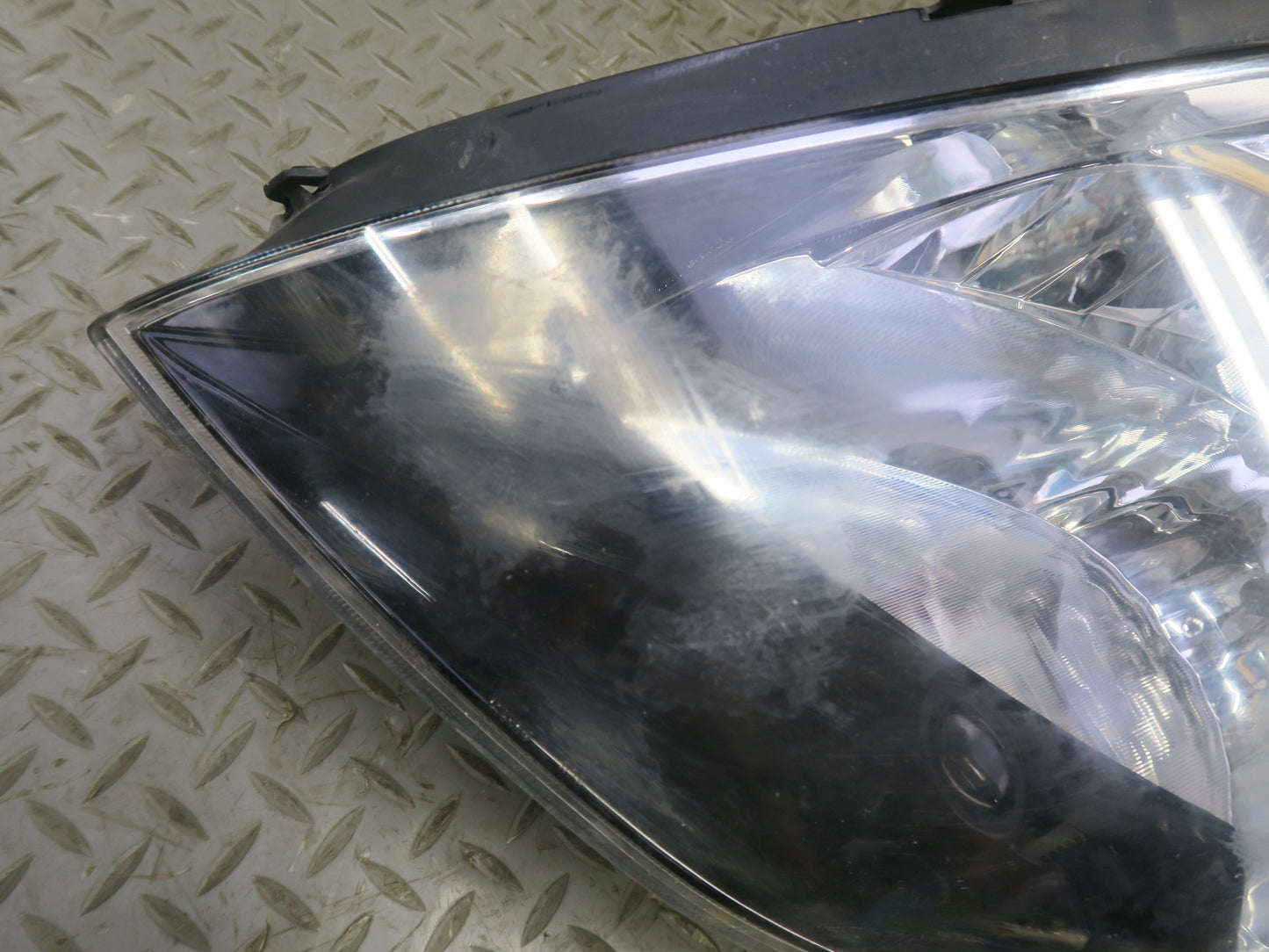 03-05 Nissan 350Z Z33 Front Left Xenon HID Headlight Lamp w Ballast OEM