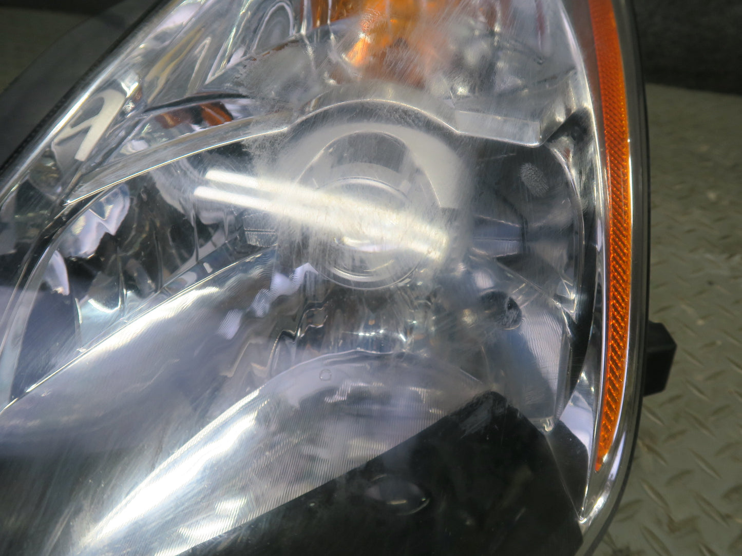03-05 Nissan 350Z Z33 Front Left Xenon HID Headlight Lamp w Ballast OEM