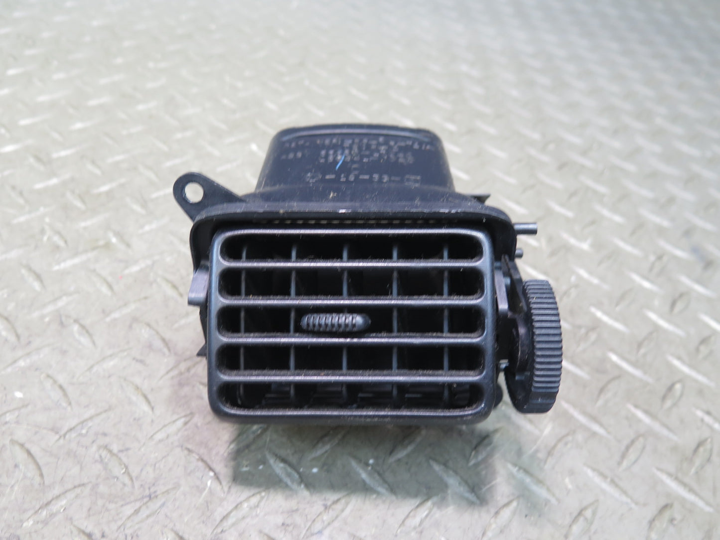 00-05 Toyota MR2 Spyder ZZW30L Dash Front Left Right A/C Air Vent Grille Set OEM