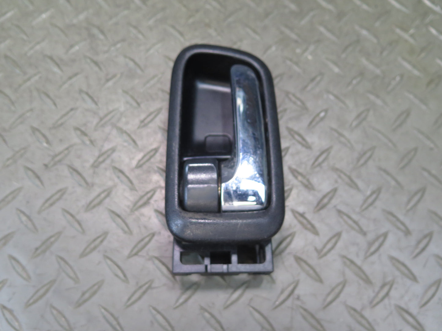 00-05 Toyota MR2 Spyder ZZW30L Set of 2 Left & Right Door Interior Handle OEM
