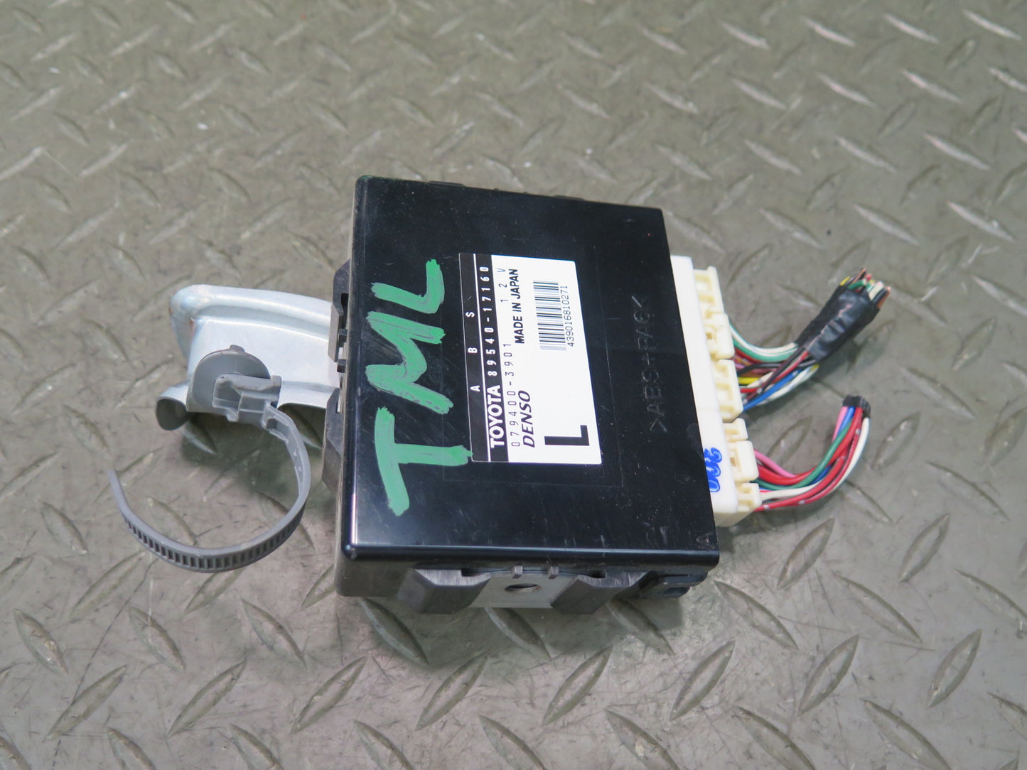 00-05 Toyota MR2 Spyder ZZW30L Anti Lock Brake ABS Control Module OEM