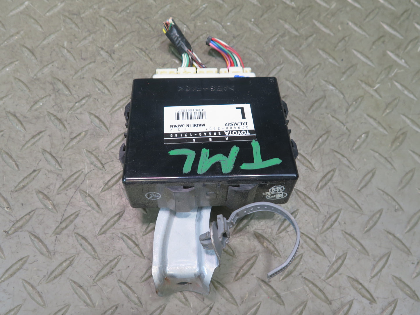 00-05 Toyota MR2 Spyder ZZW30L Anti Lock Brake ABS Control Module OEM