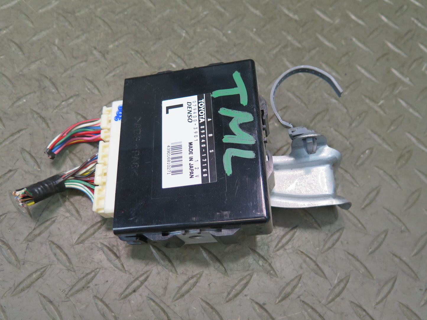00-05 Toyota MR2 Spyder ZZW30L Anti Lock Brake ABS Control Module OEM