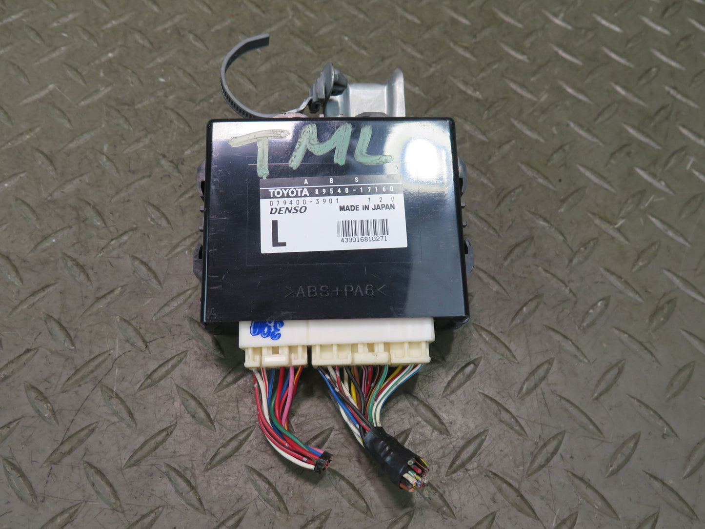 00-05 Toyota MR2 Spyder ZZW30L Anti Lock Brake ABS Control Module OEM