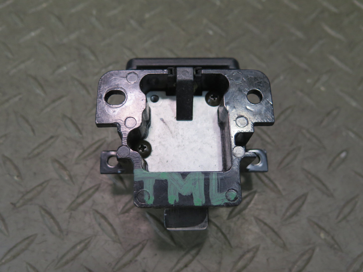 00-05 Toyota MR2 Spyder ZZW30L TOP Roof Lock Latch Pull Release Handle OEM
