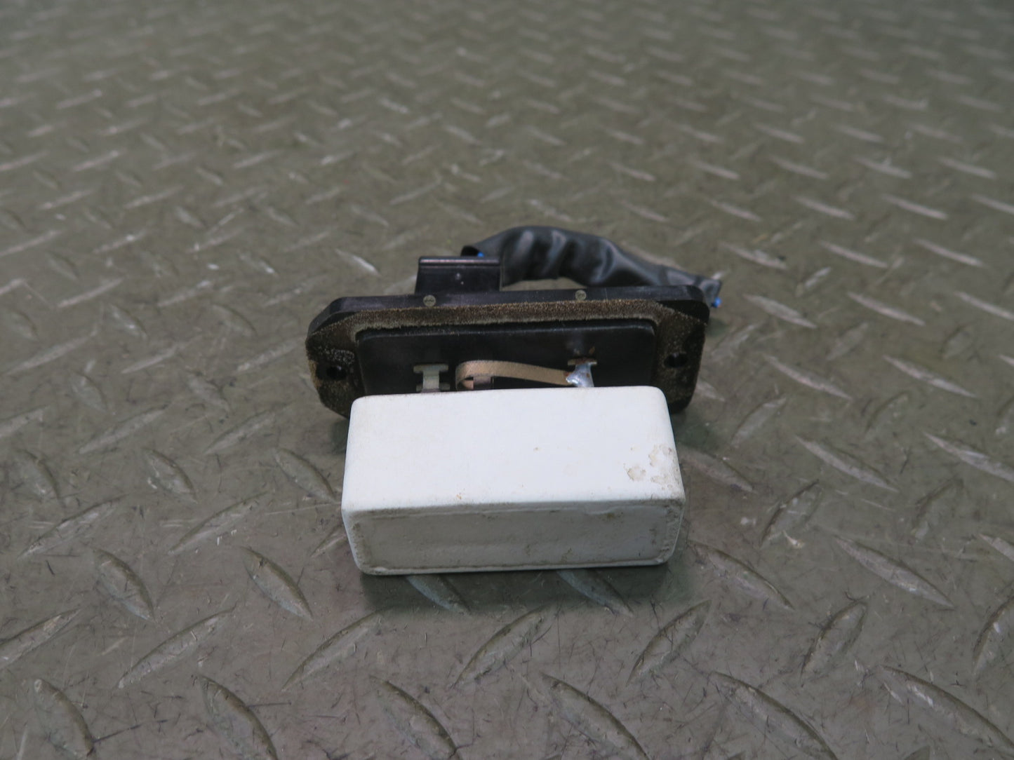00-05 Toyota MR2 Spyder ZZW30L A/C Heater Blower Motor Fan Resistor OEM