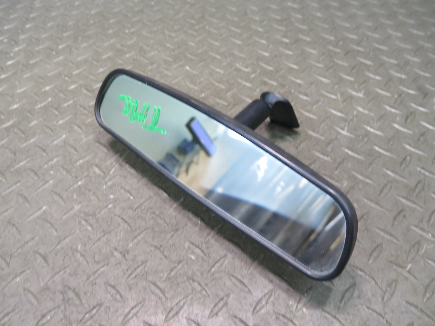 00-02 Toyota MR2 Spyder ZZW30L Manual Dimming Interior Rear View Mirror OEM