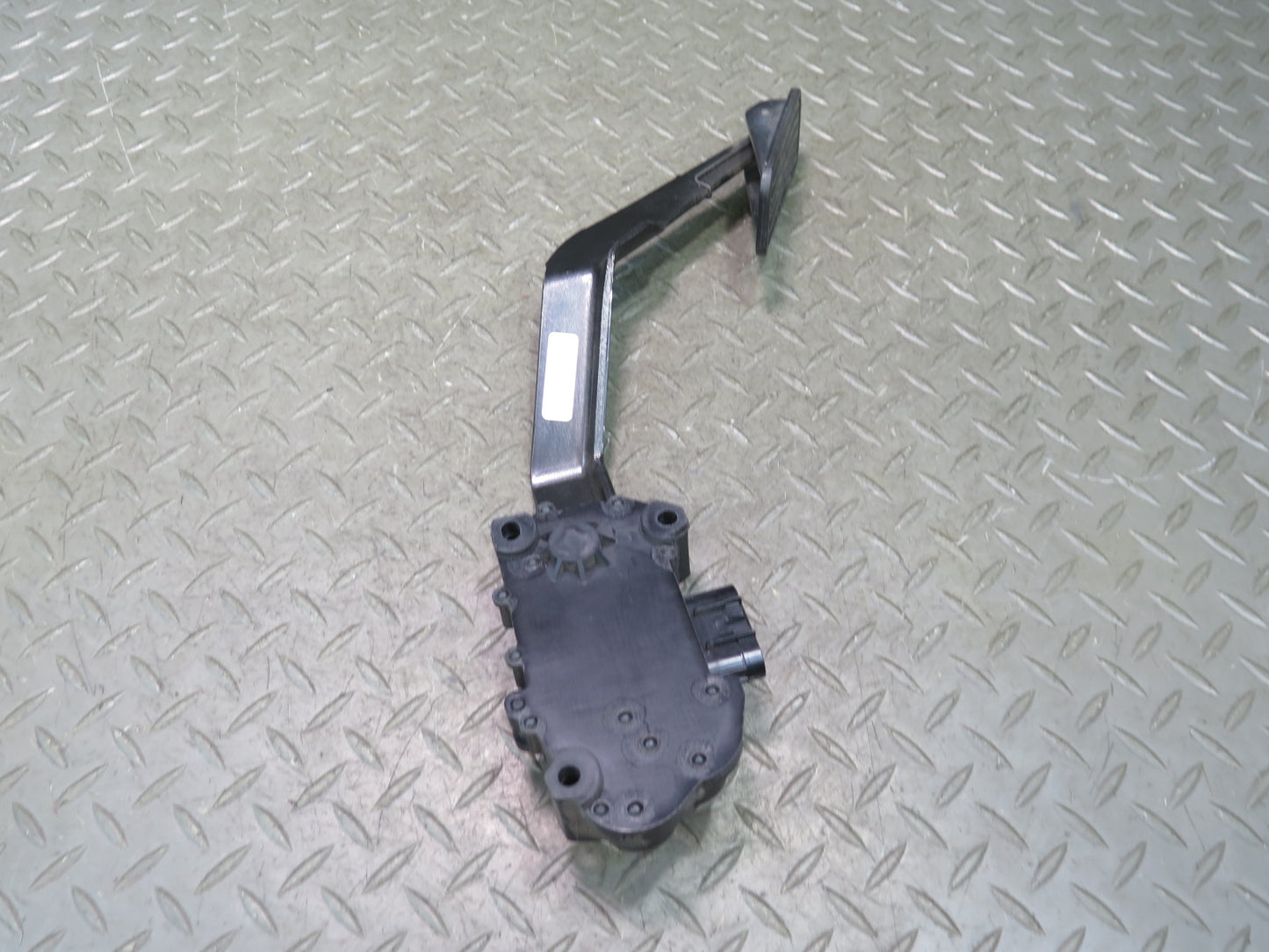 03-06 Chevrolet SSR A/T Accelerator Gas Pedal 15187573 OEM