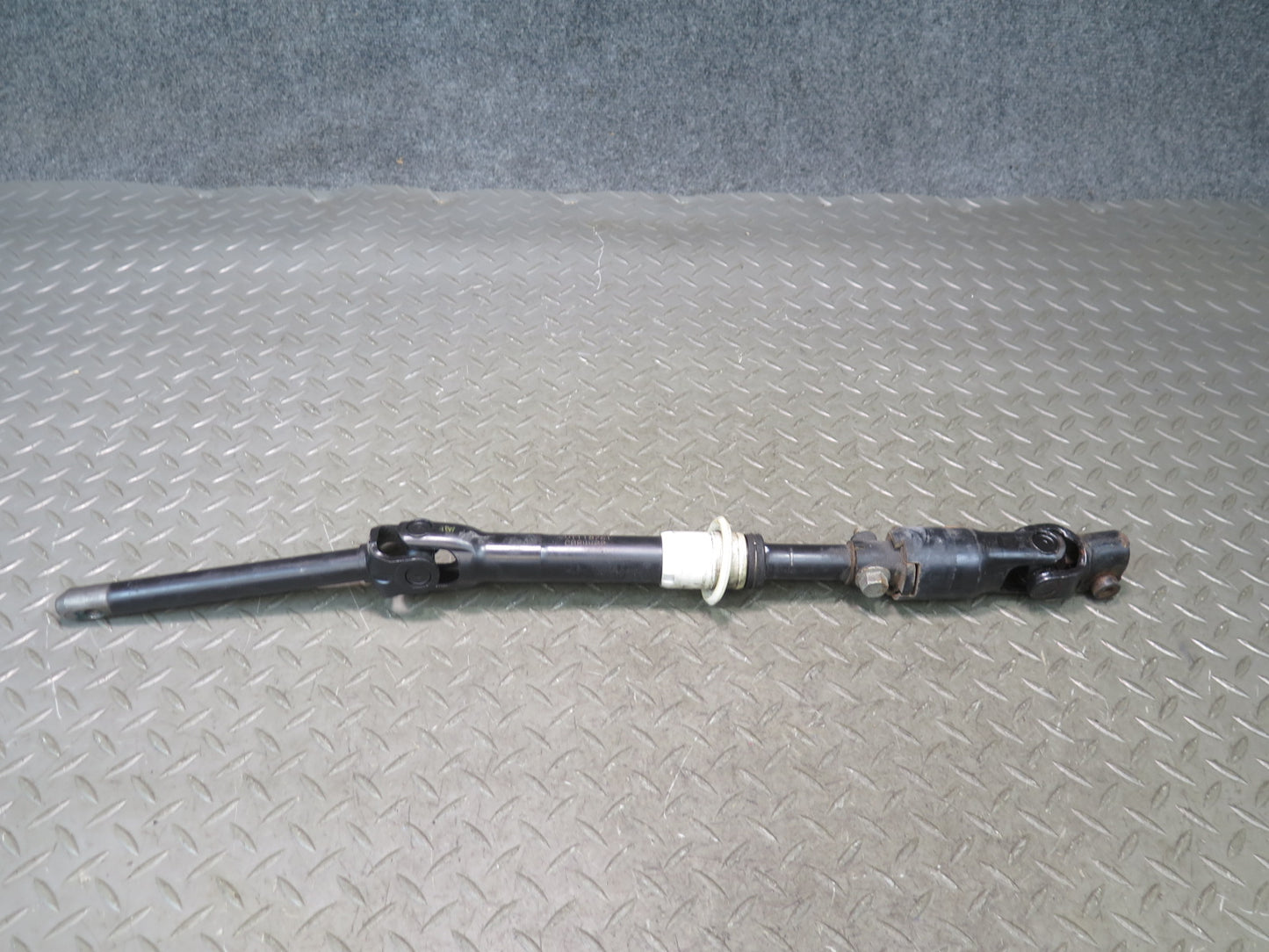 03-06 Chevrolet SSR Steering Column Intermediate Shaft 49K Miles OEM