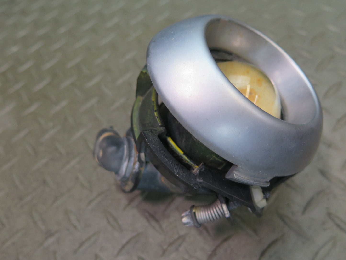 03-06 Chevrolet SSR Front Right Fog Light Lamp w Trim Cover OEM