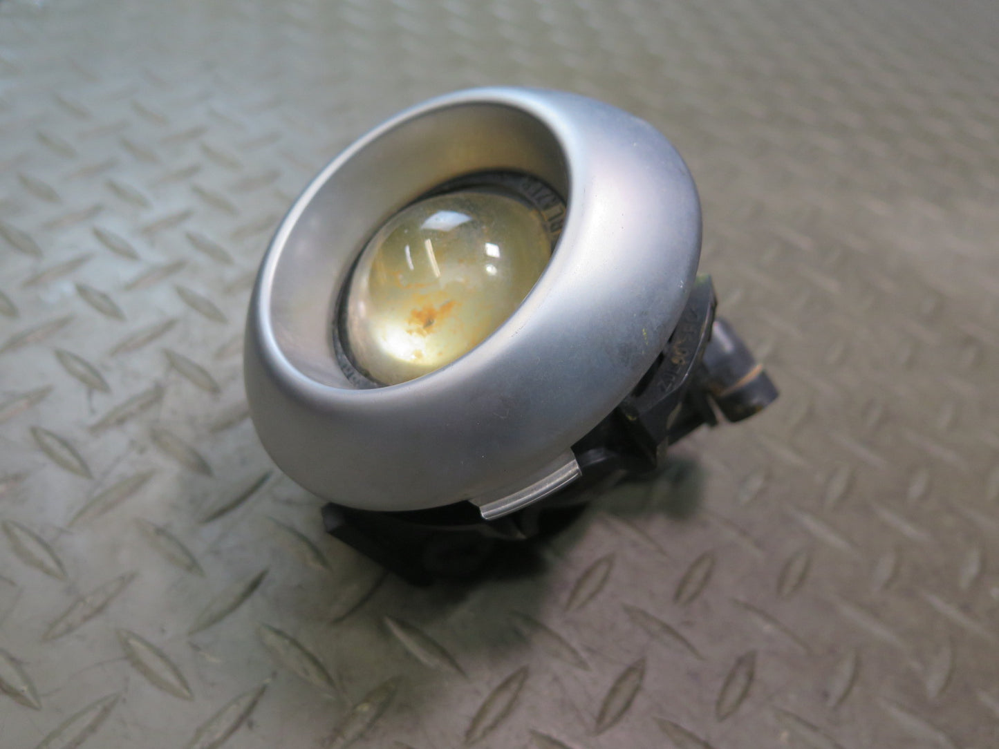 03-06 Chevrolet SSR Front Right Fog Light Lamp w Trim Cover OEM