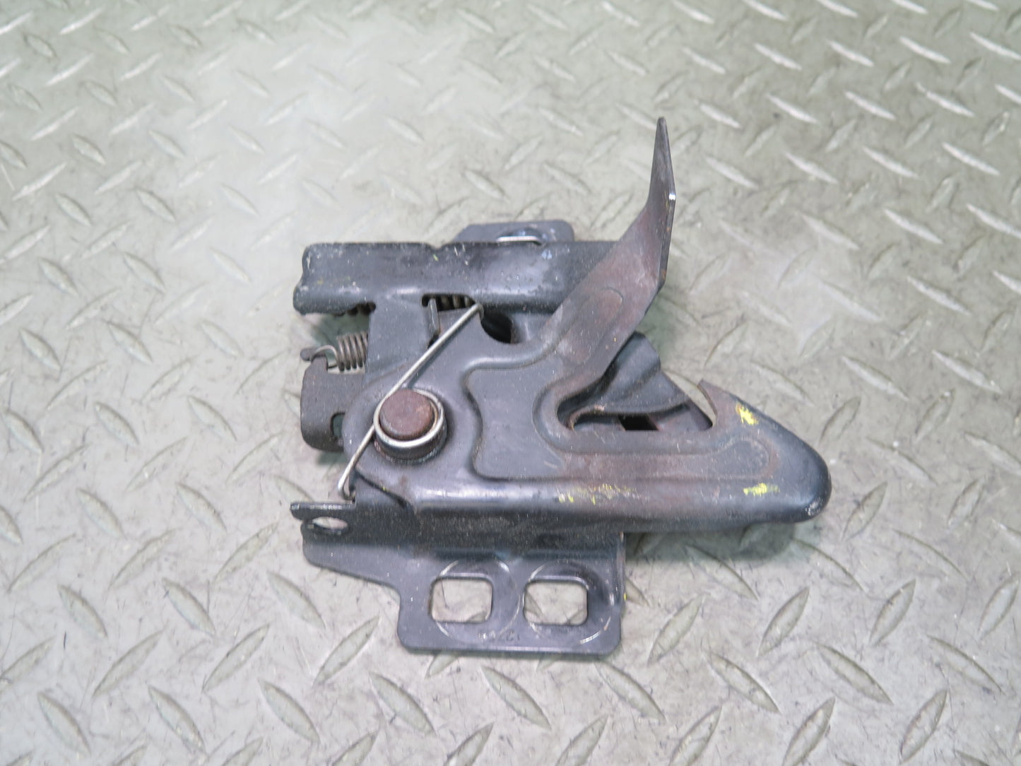 03-06 Chevrolet SSR Front Hood Lock Latch Release OEM