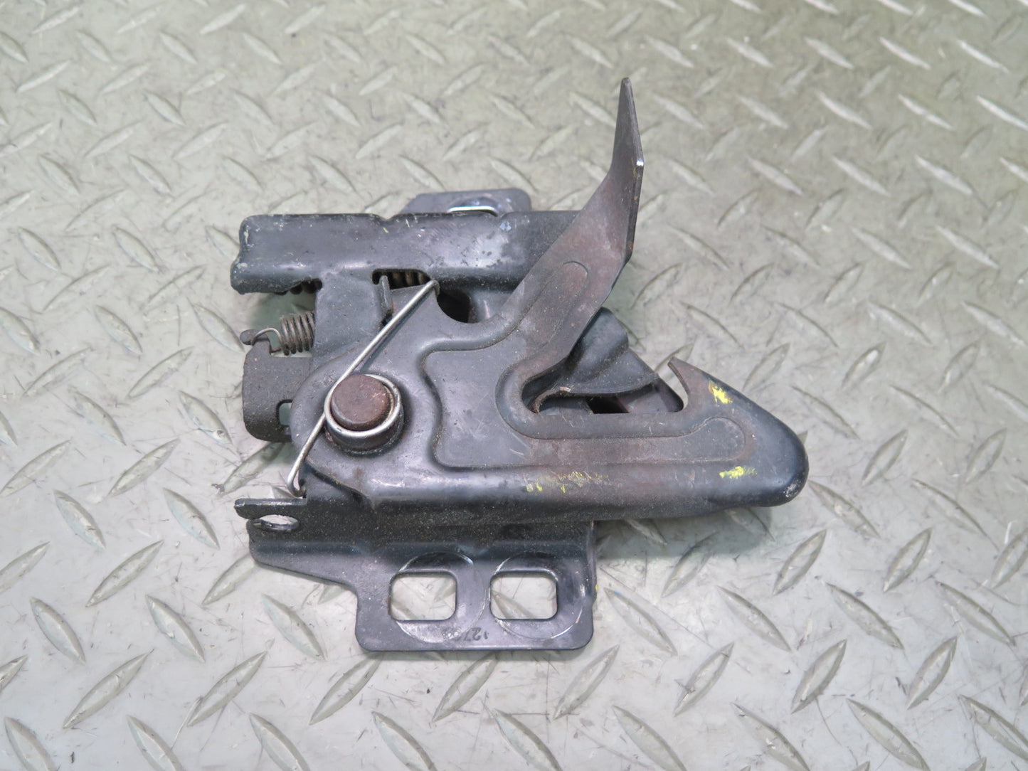 03-06 Chevrolet SSR Front Hood Lock Latch Release OEM