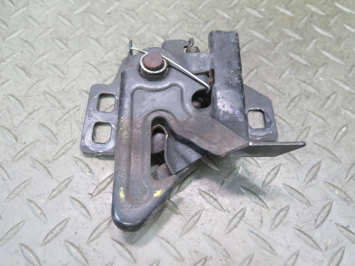 03-06 Chevrolet SSR Front Hood Lock Latch Release OEM