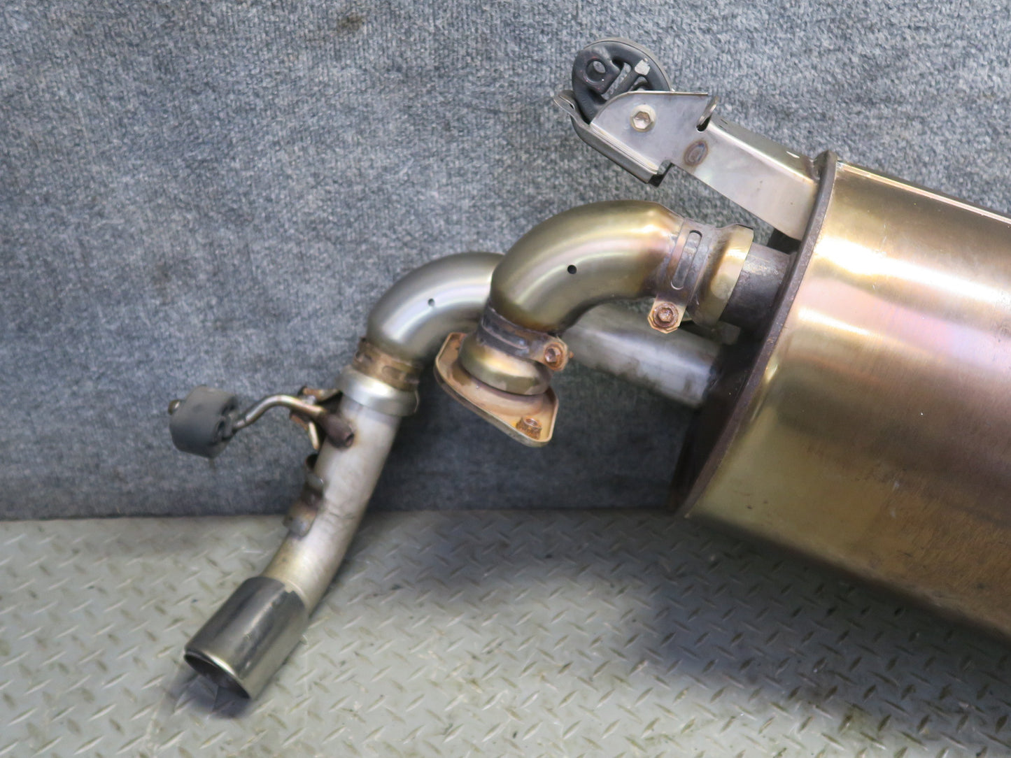 00-02 Toyota MR2 Spyder ZZW30L Rear Exhaust Muffler w Tip 77K Miles OEM