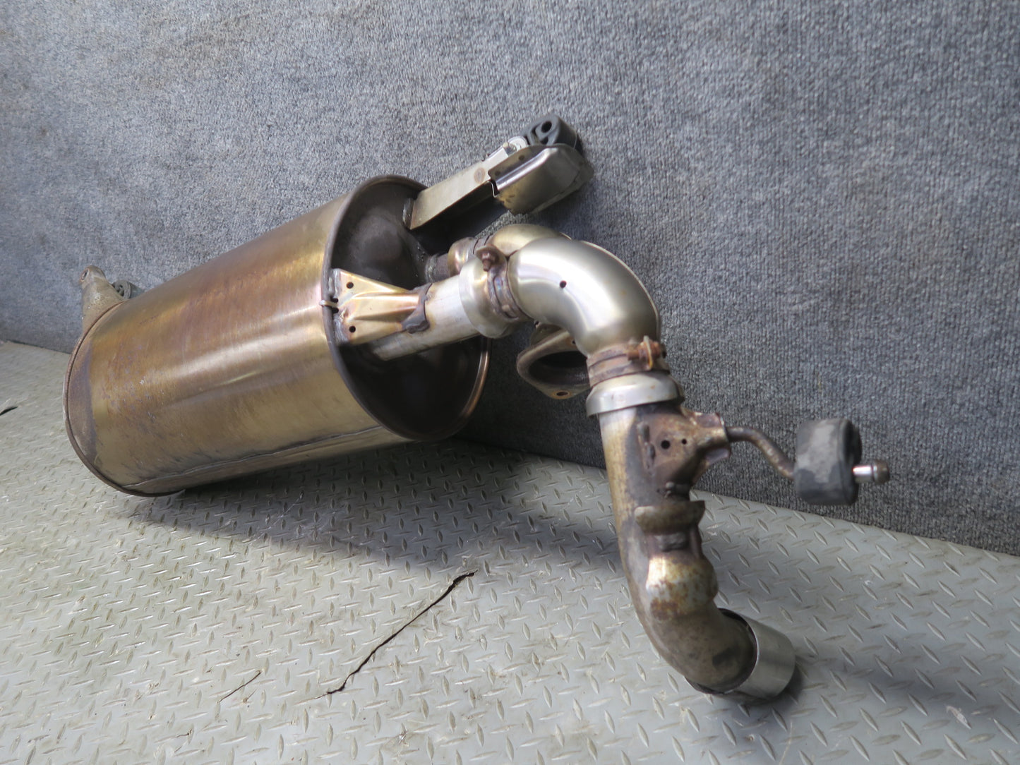 00-02 Toyota MR2 Spyder ZZW30L Rear Exhaust Muffler w Tip 77K Miles OEM