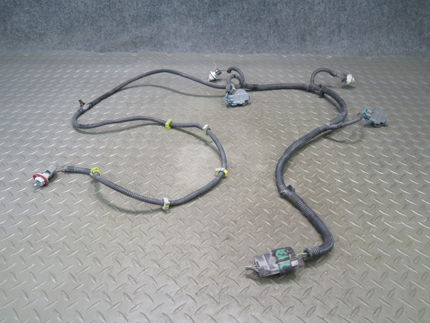 03-06 Chevrolet SSR Rear Bumper Wire Wiring Harness OEM