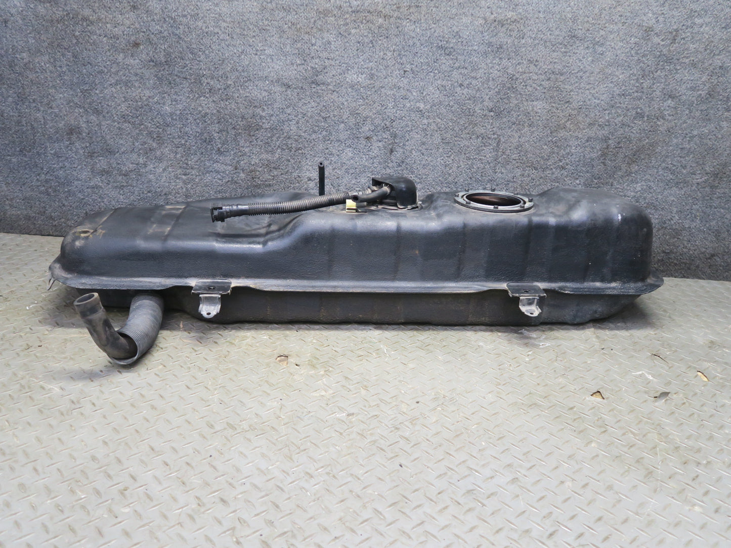 00-05 Toyota MR2 Spyder ZZW30L 1ZZFE Fuel Tank Unit 77K Miles OEM