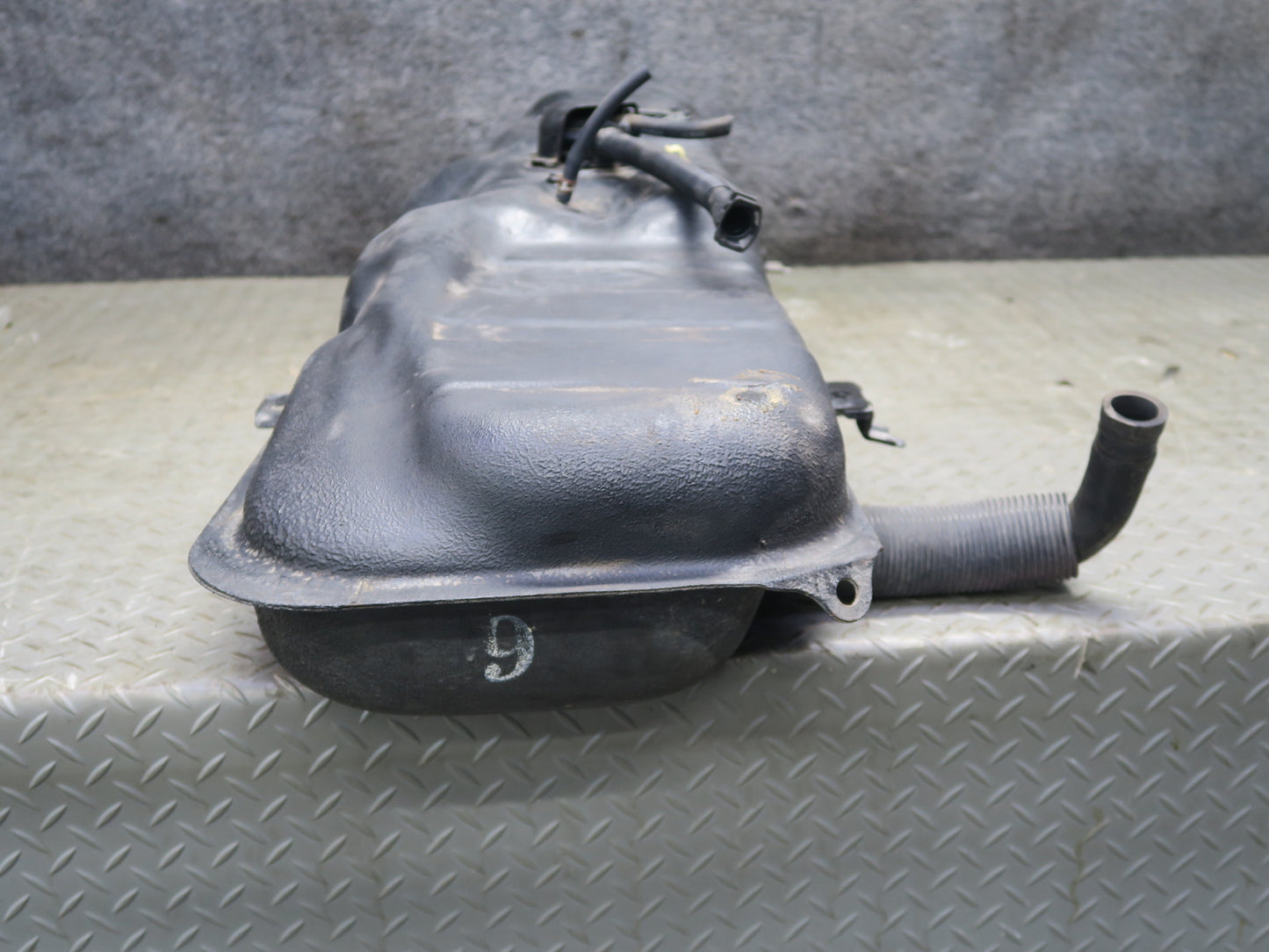 00-05 Toyota MR2 Spyder ZZW30L 1ZZFE Fuel Tank Unit 77K Miles OEM