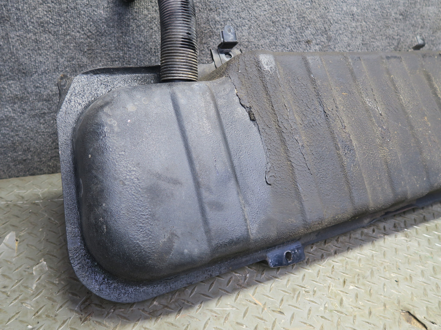 00-05 Toyota MR2 Spyder ZZW30L 1ZZFE Fuel Tank Unit 77K Miles OEM