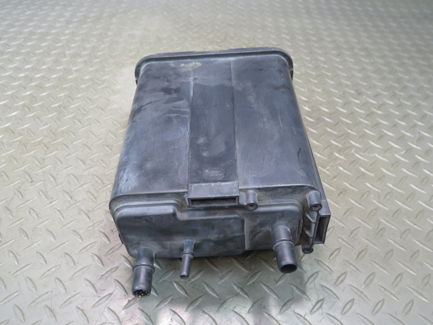 03-04 Chevrolet SSR Fuel Vapor Charcoal Canister 17201175 OEM