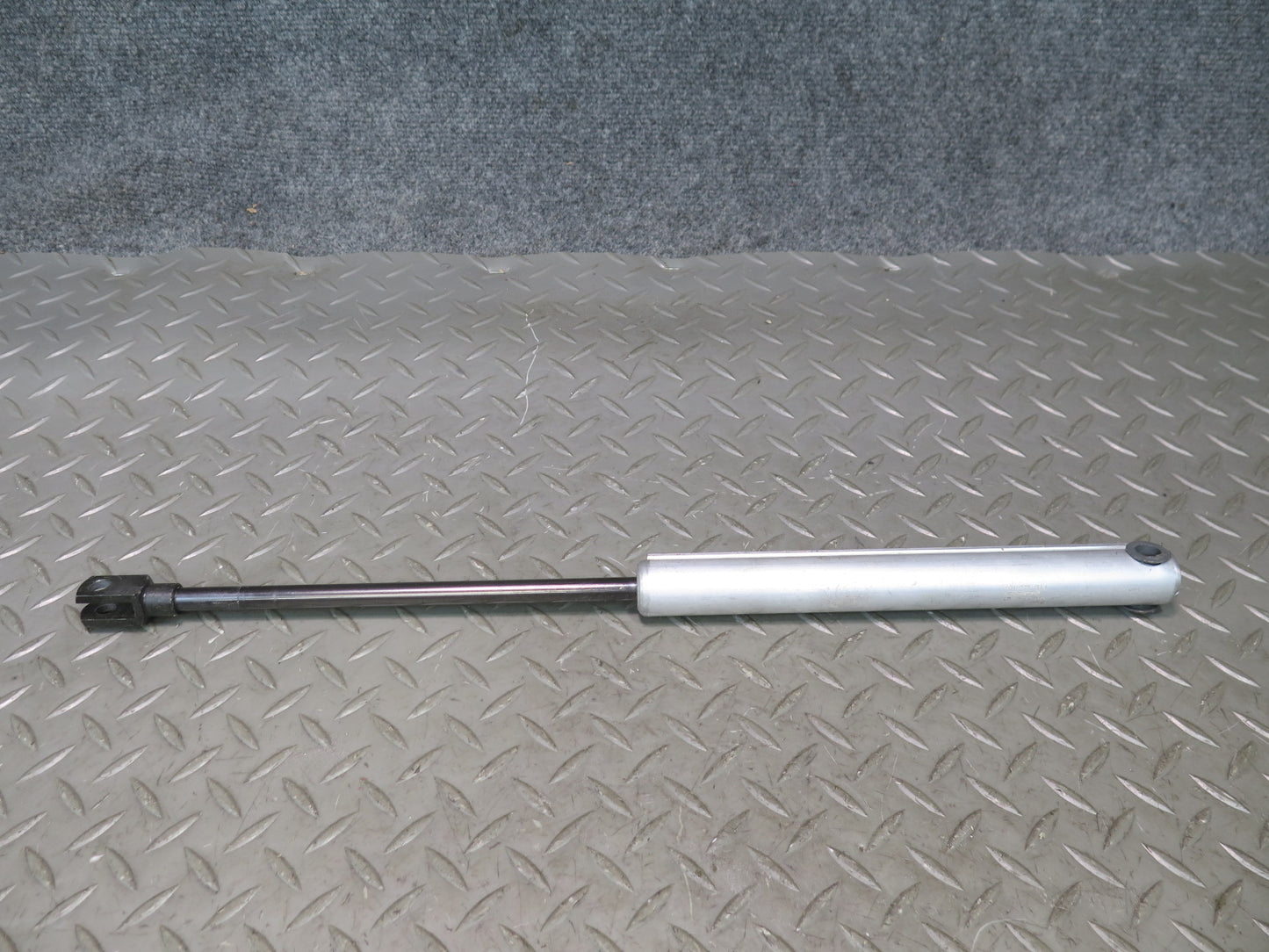 03-06 Chevrolet SSR Set of 7 Convertible TOP Roof Hydraulic Cylinder OEM