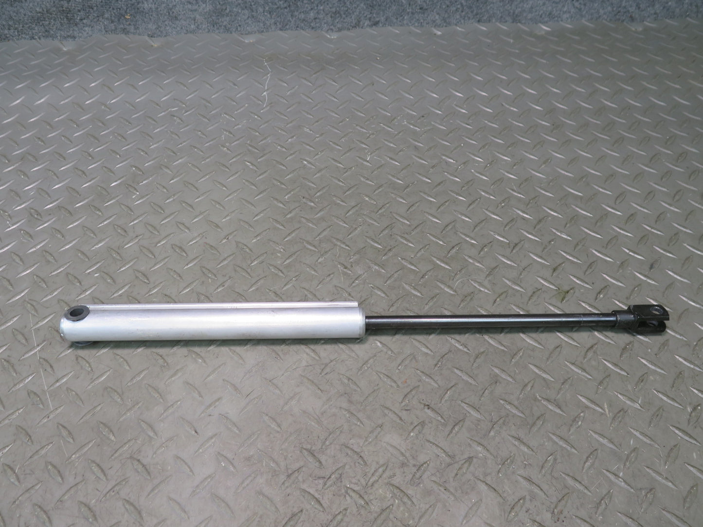 03-06 Chevrolet SSR Set of 7 Convertible TOP Roof Hydraulic Cylinder OEM