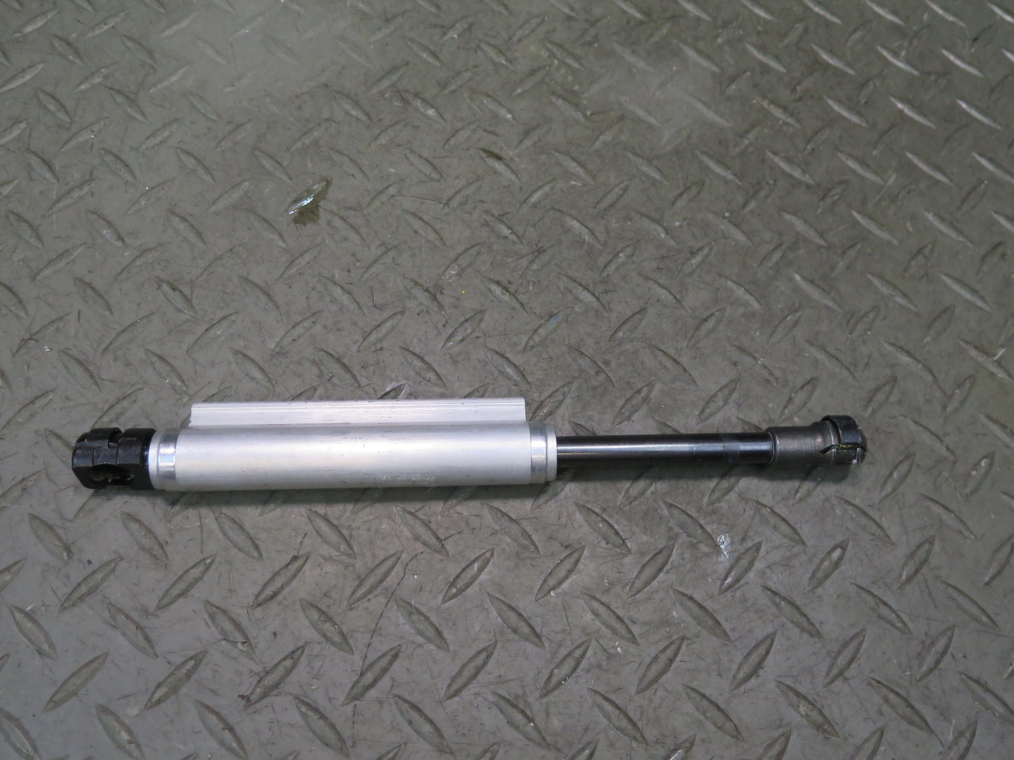 03-06 Chevrolet SSR Set of 7 Convertible TOP Roof Hydraulic Cylinder OEM