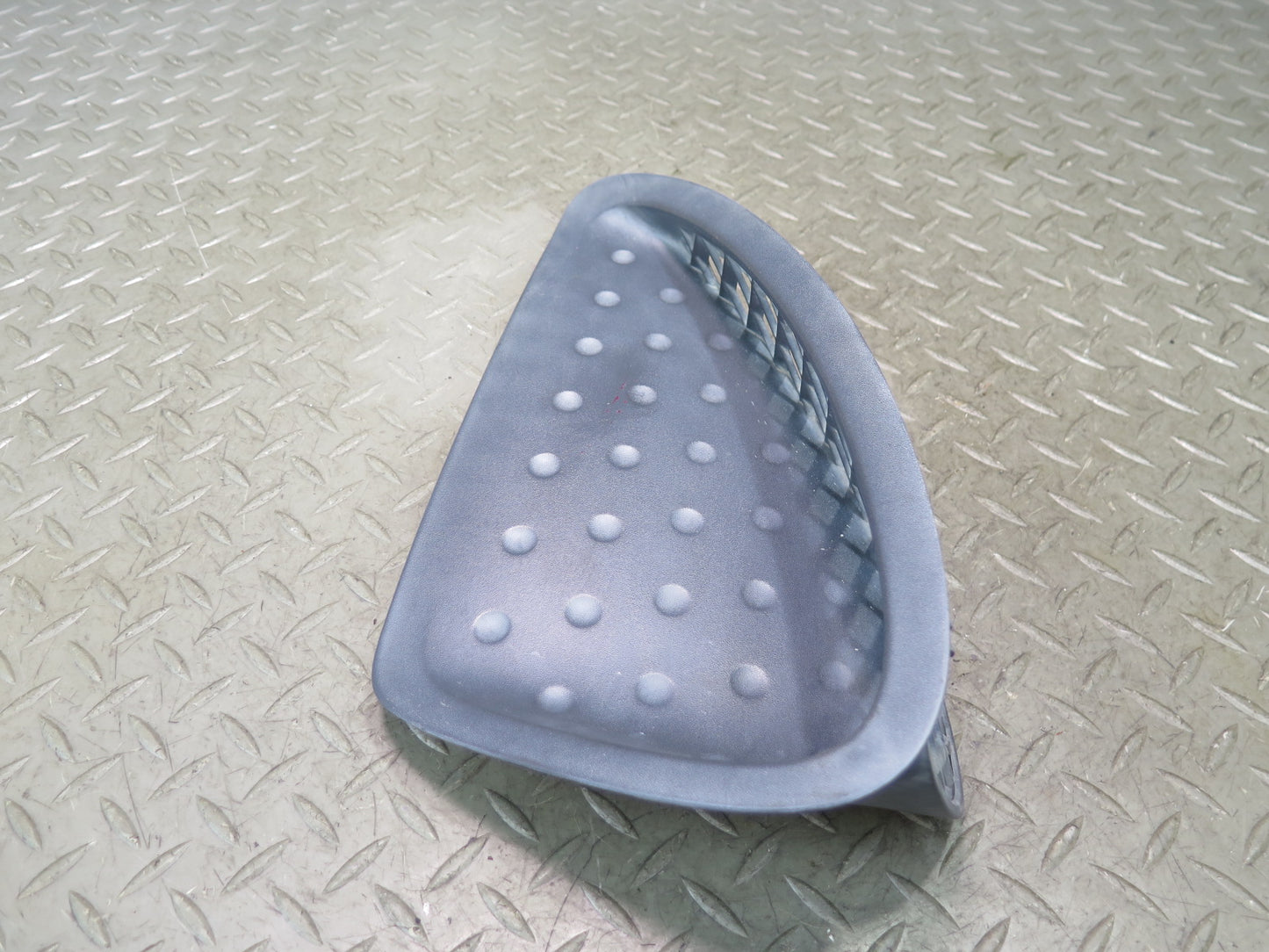 00-02 Toyota MR2 Spyder ZZW30L Rear Right Quarter Side Inlet Air Vent Scoop